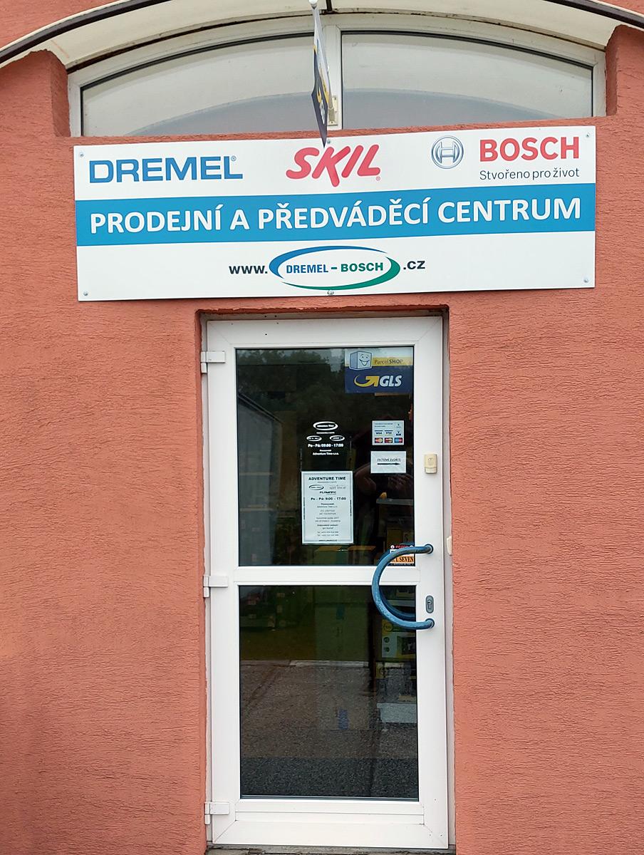 Nářadí DREMEL - BOSCH (areál Adventure minigolfu)